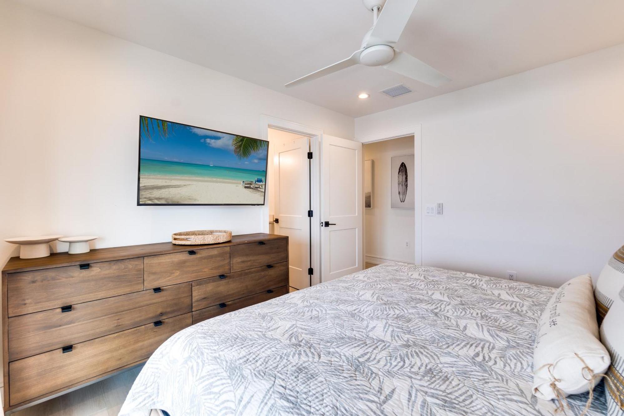 Swanky Bubbles, 9 Beds, 11 Bathrooms, Pet-Friendly With A Rooftop Deck And Steps Away To The Beach! Holmes Beach Exterior photo